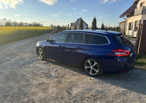 Peugeot 308 cena 64900 przebieg: 104000, rok produkcji 2018 z Trzebnica małe 211